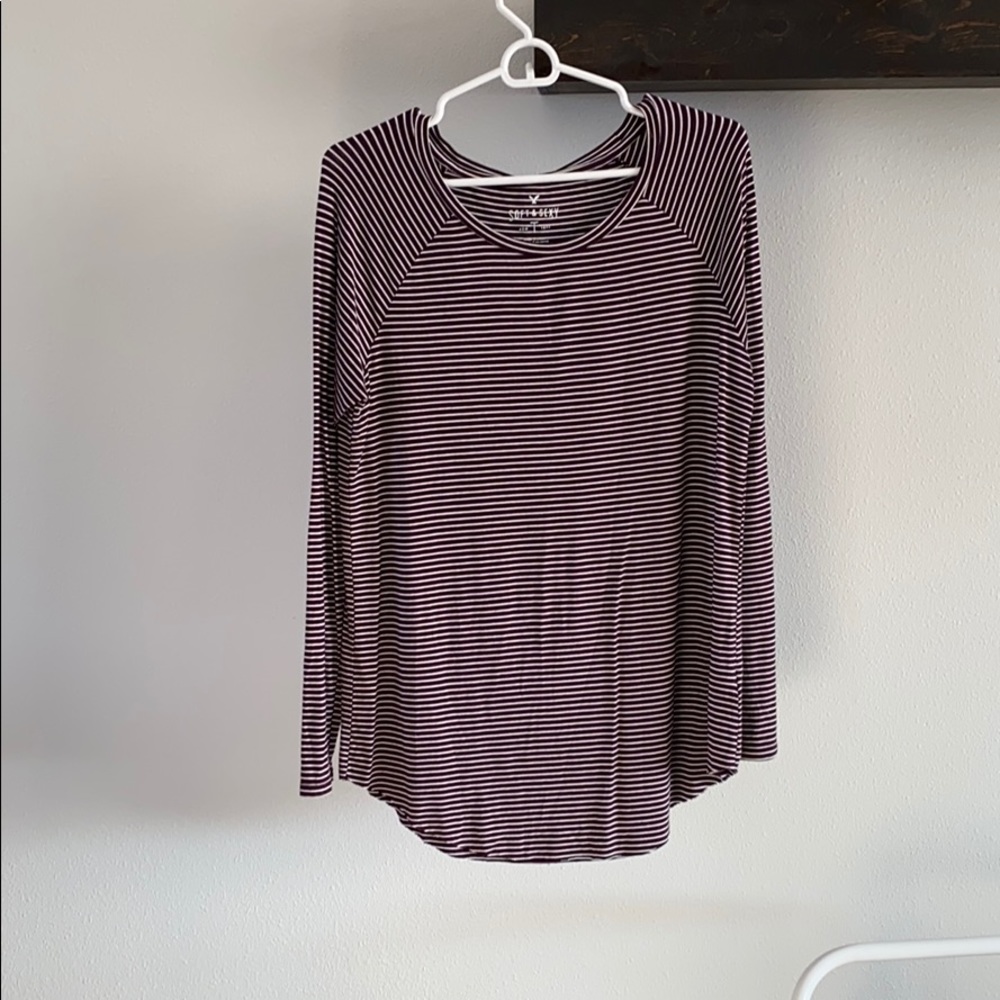 Maroon and white AE long sleeve